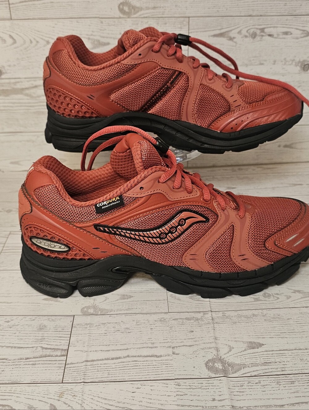 Saucony Progrid Triumph 4 Unisex Shoes Size 8 NWOT